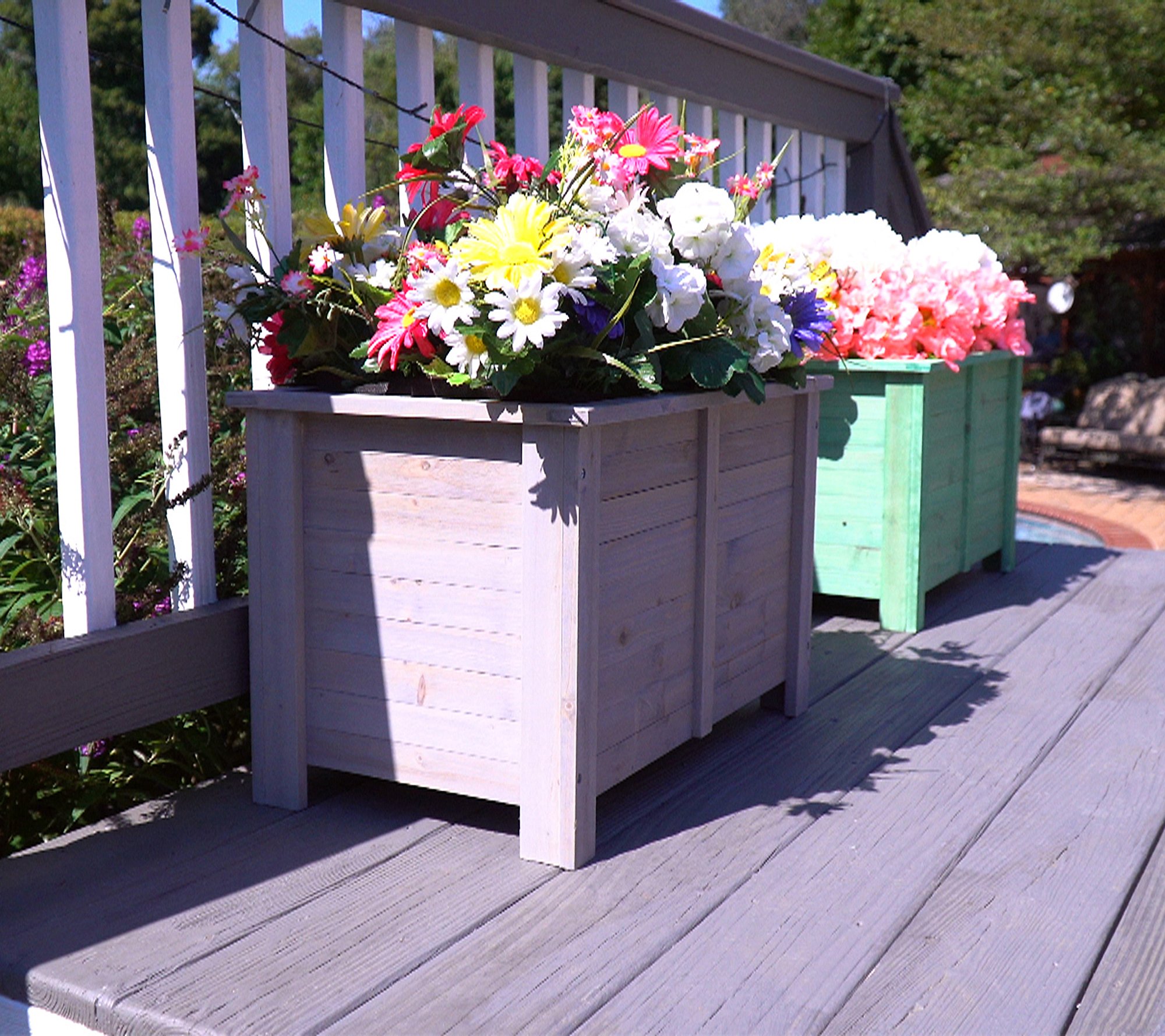 Vegtrug Cedar Wood Rectangle Planter with Liner