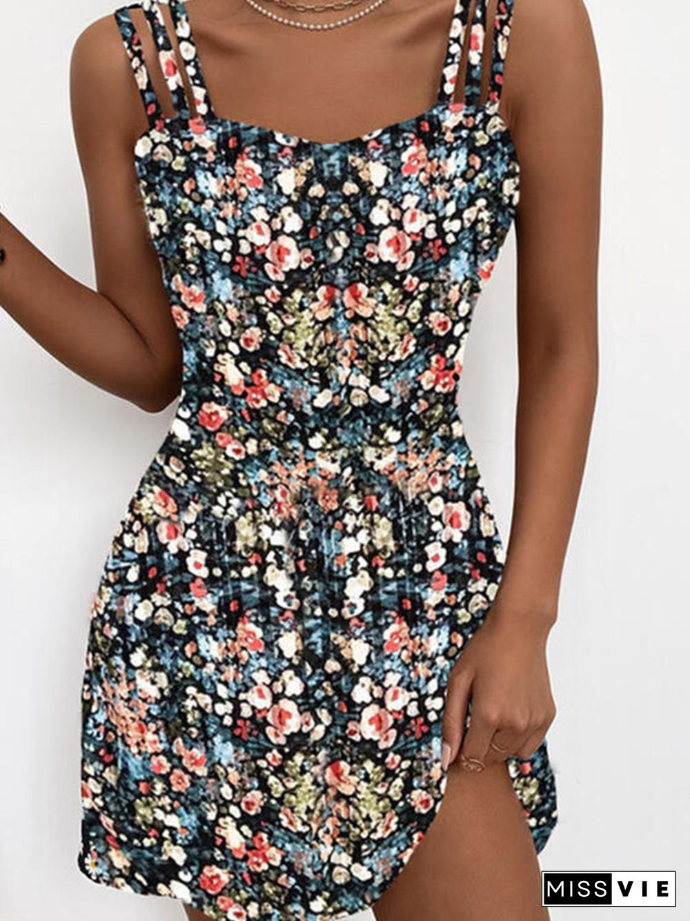 Bohemian Floral Print Vintage Mini Dress Sexy Sling Off Shoulder Sleeveless Club Women Dress New Summer Casual Wrap Beach Dress