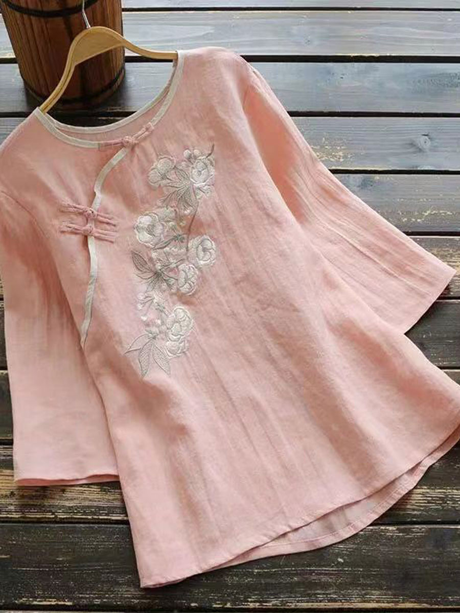 Round Neck Casual Loose Floral Embroidered Short Sleeve Blouse