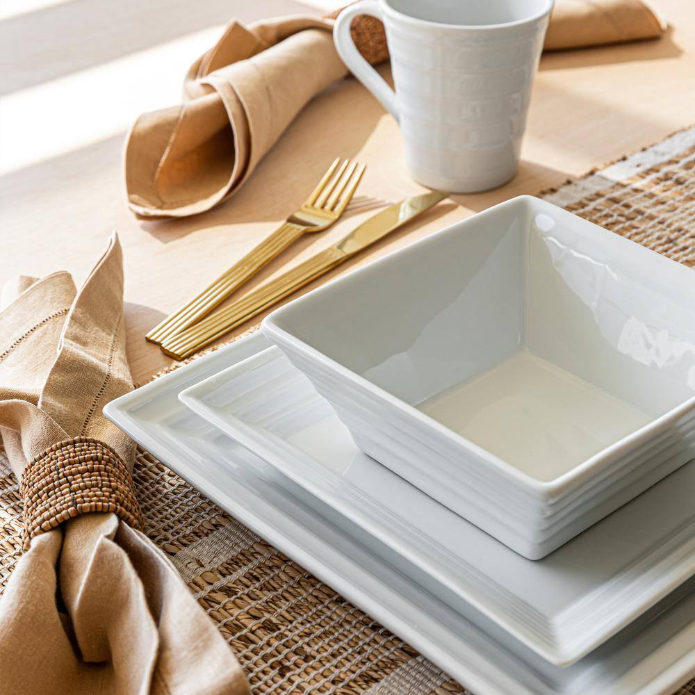 Over and Back 32-Piece White Porcelain Dinnerware Set (Service for 8) 933938