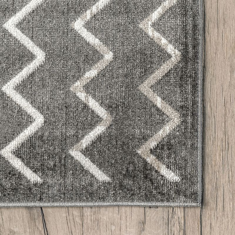 nuLOOM Roma Washable Tribal Rug