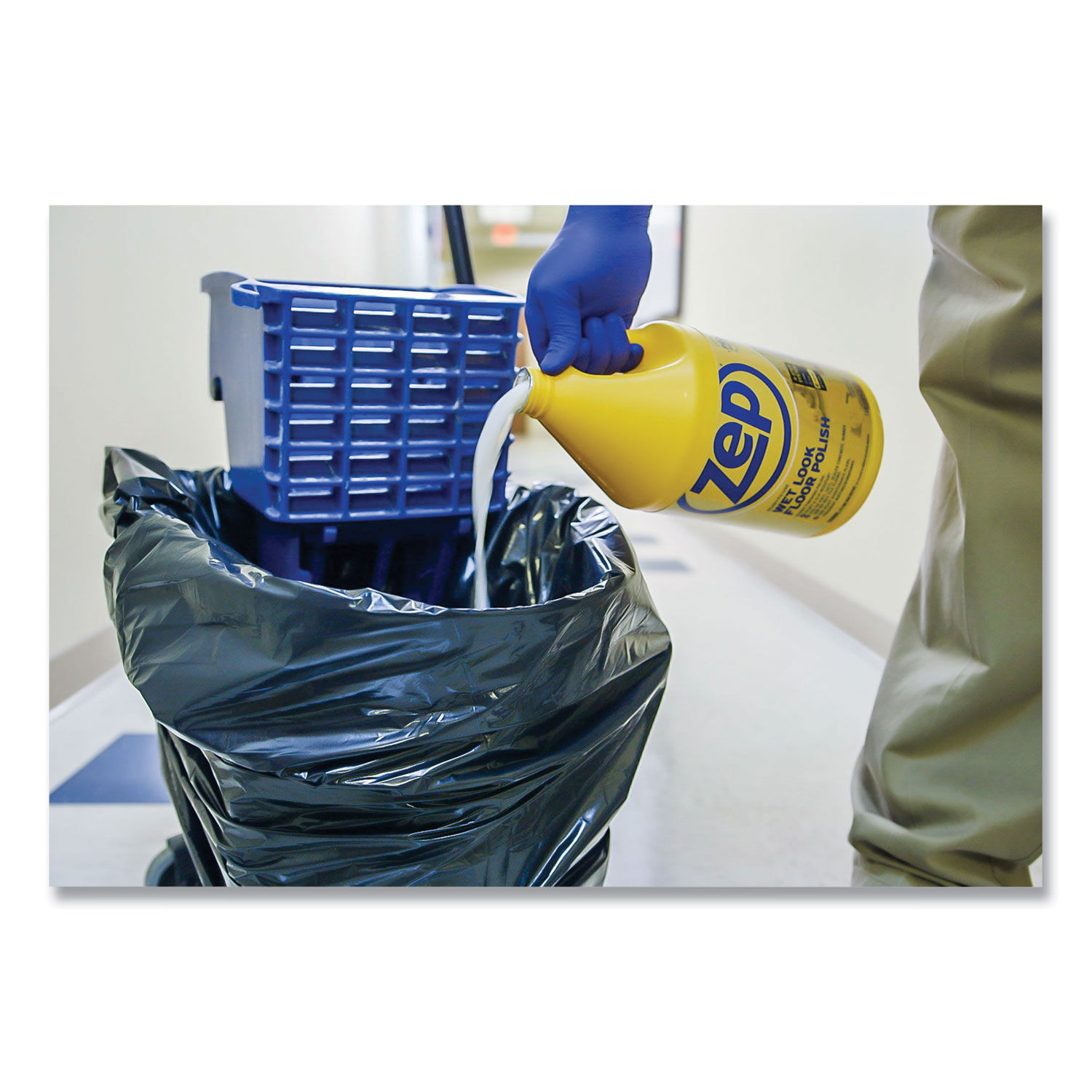 Wet Look Floor Polish by Zep Commercialandreg; ZPEZUWLFF128CT