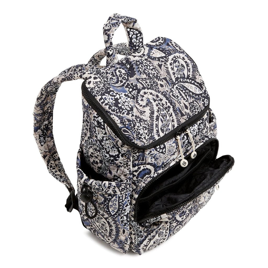 Vera Bradley  Featherweight Backpack in Stratford Paisley