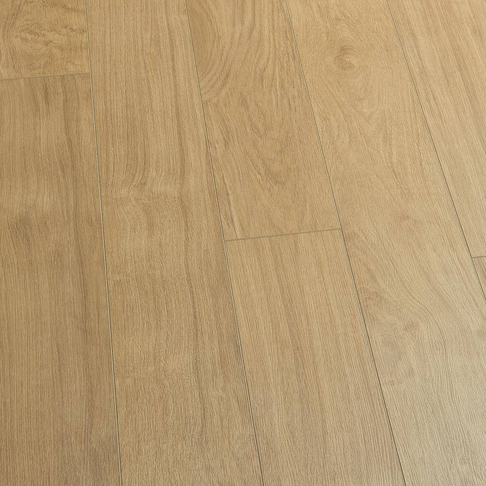 Malibu Wide Plank French Oak Dublin 12 MIL 7.2 in. x 48 in. Click Lock Waterproof Luxury Vinyl Plank Flooring (23.9 sq. ft.case) HDMVCL490RC