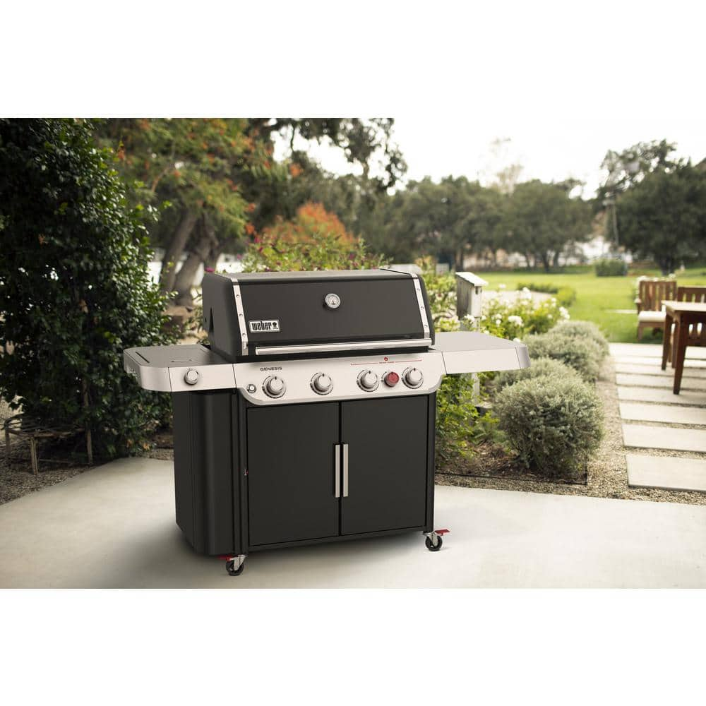 Weber Genesis E-435 4-Burner Propane Gas Grill in Black with Side Burner 36410001