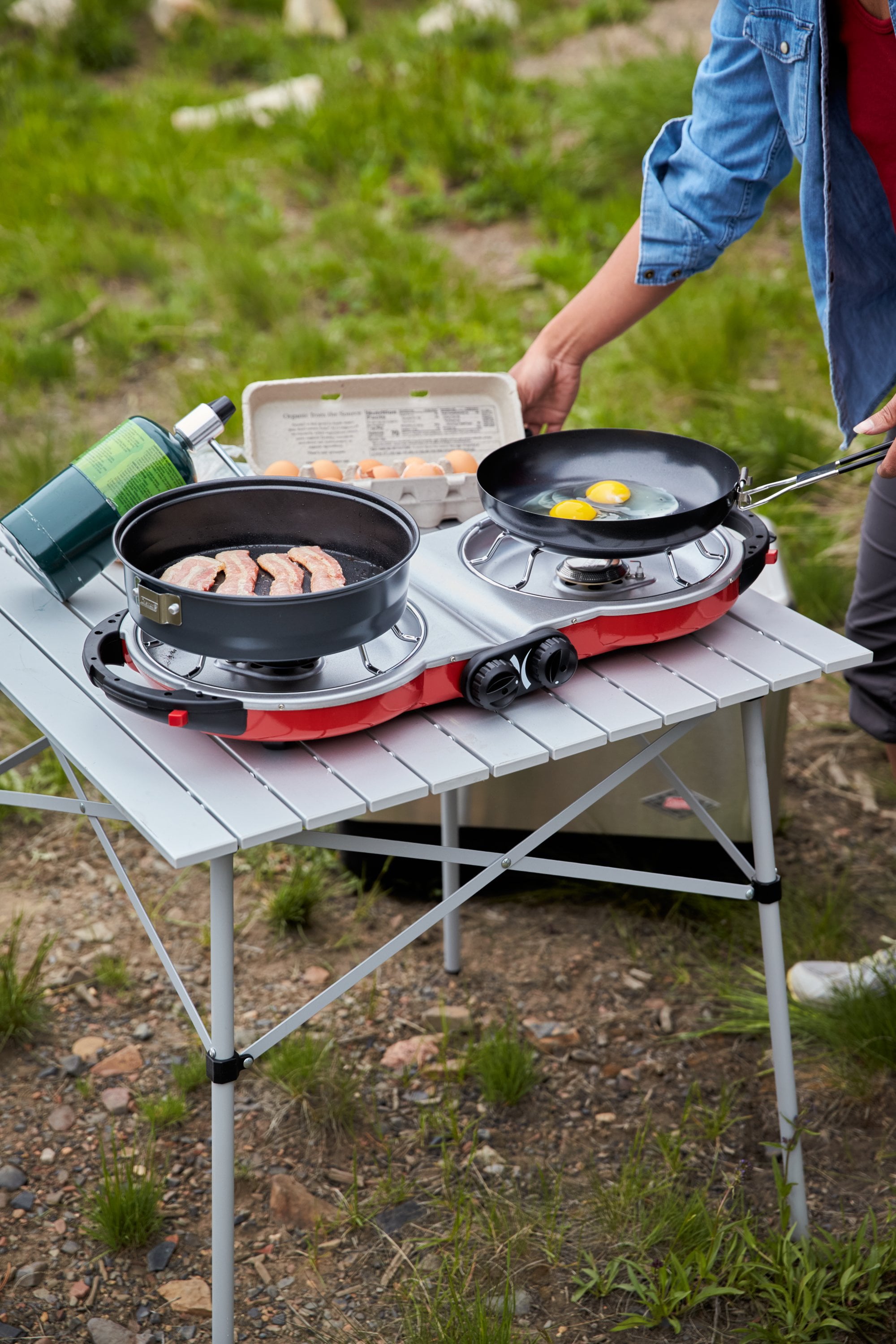 Coleman Fold N Go 2 Burner Propane Camping Stove