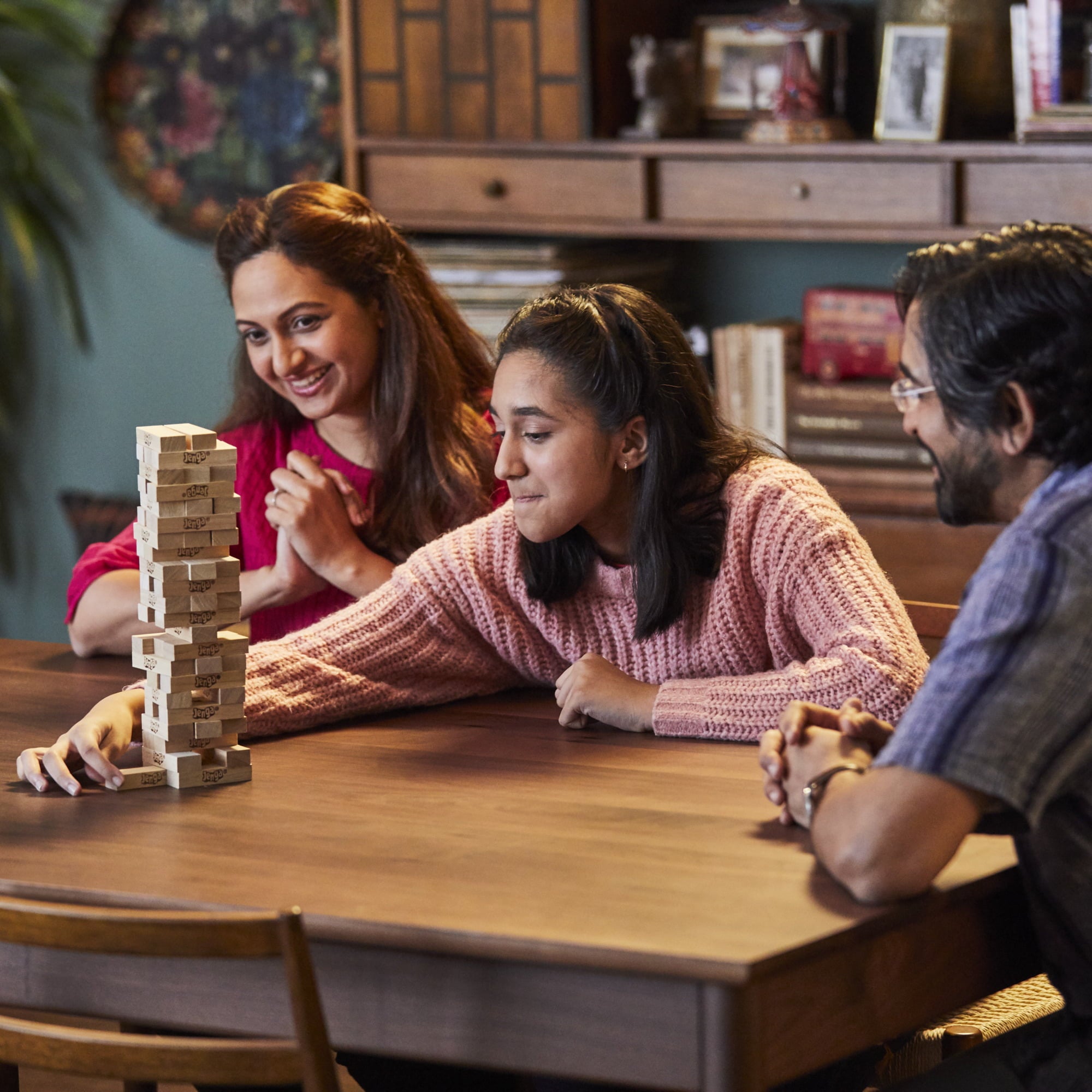 Jenga， Classic Game， Genuine Hardwood Blocks， Stacking Game for Kids Ages 6+