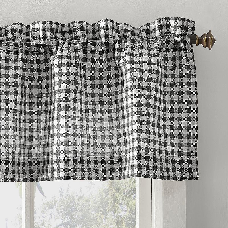 No. 918 Perry Window Valance