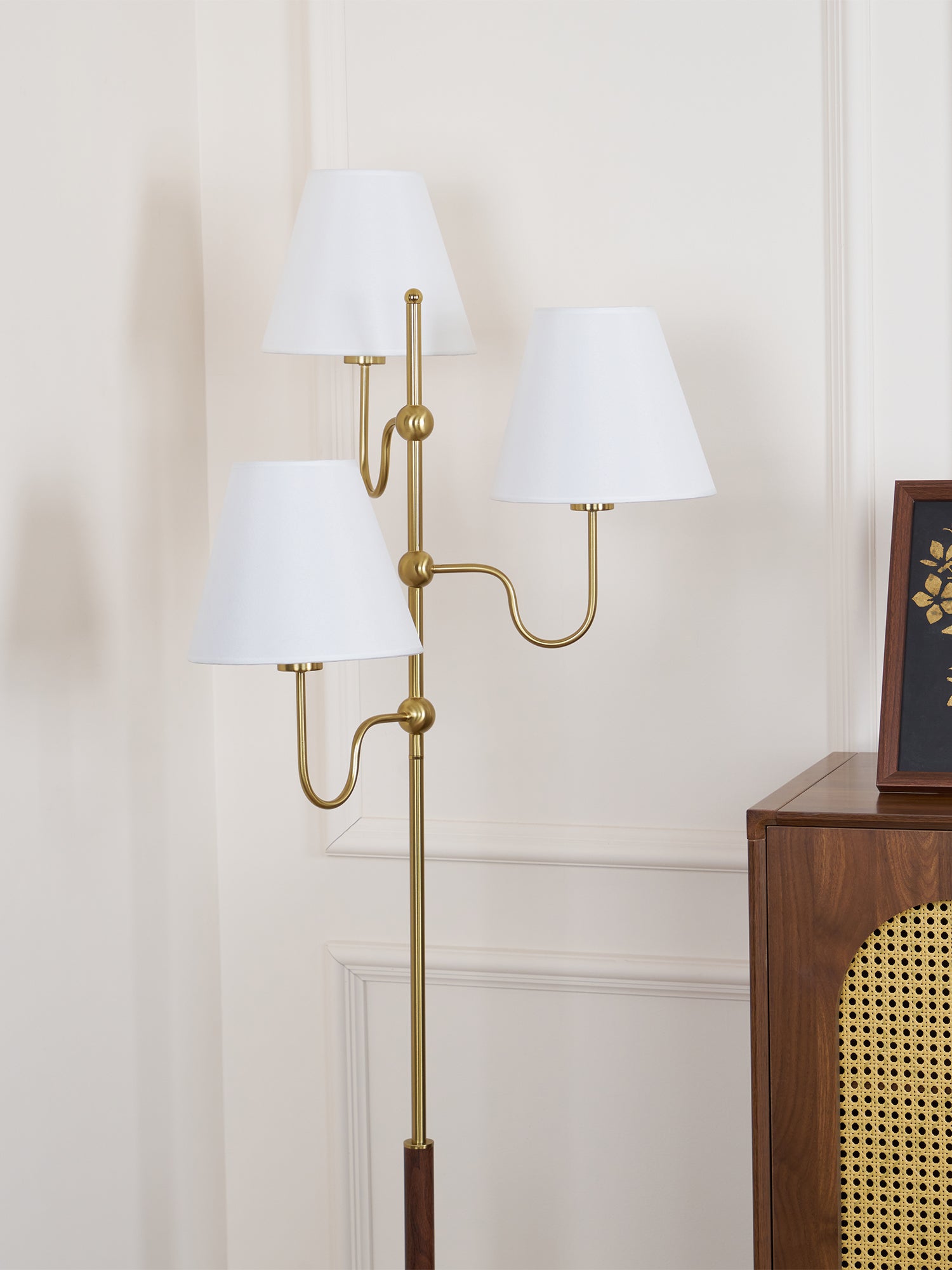 Serenade Floor Lamp