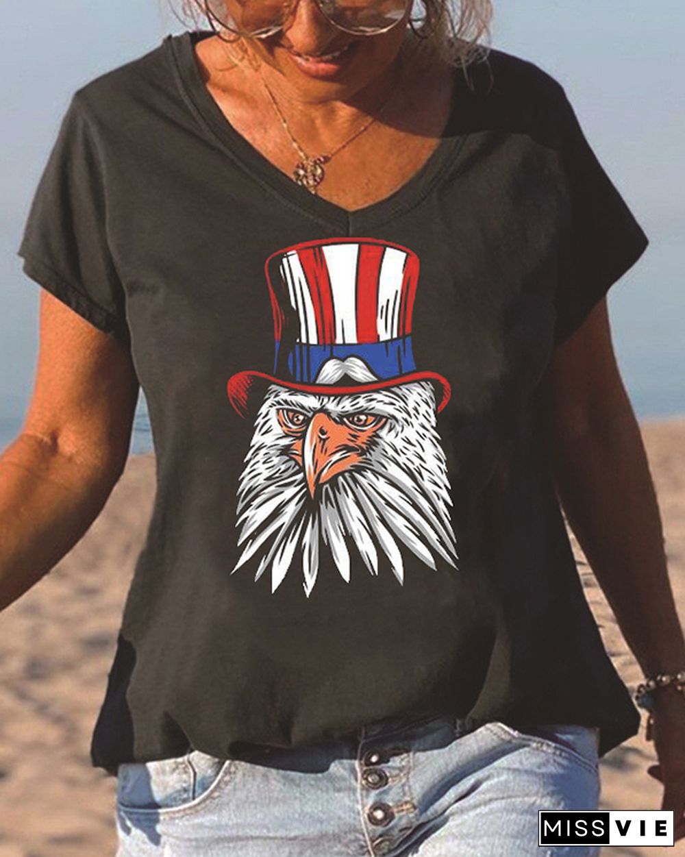 Eagle with Hat Print Casual Short Sleeve T-shirt