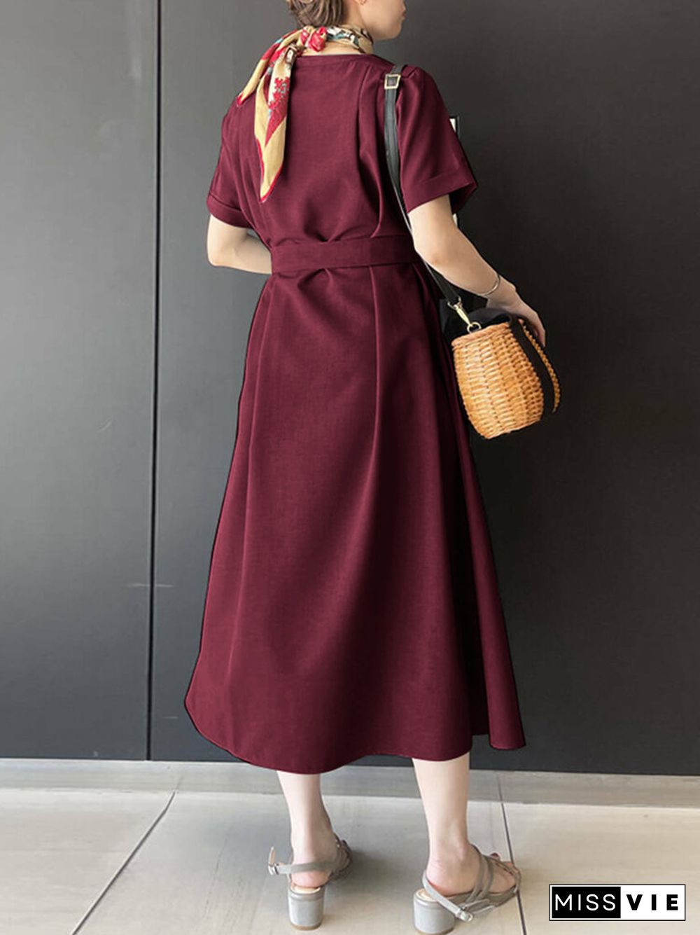 Solid Short Sleeve Crew Neck Dress With Belt For Women