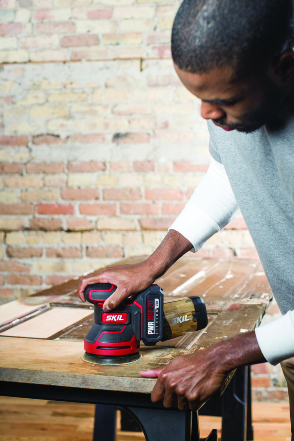 Skil PWRCORE 20? Brushless 20V Random Orbital Sander Kit