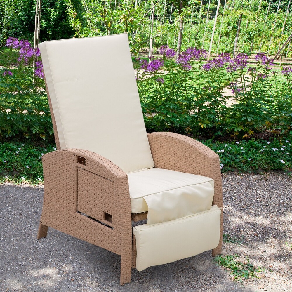 Outsunny Outdoor Rattan Wicker Adjustable Recliner Lounge Chair