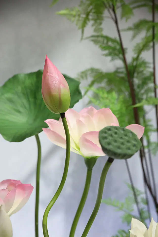 Flamingo fern grass bamboo leaf bamboo waterwheel sink simulation duck feel lotus bud green lotus pod lotus leaf landscape