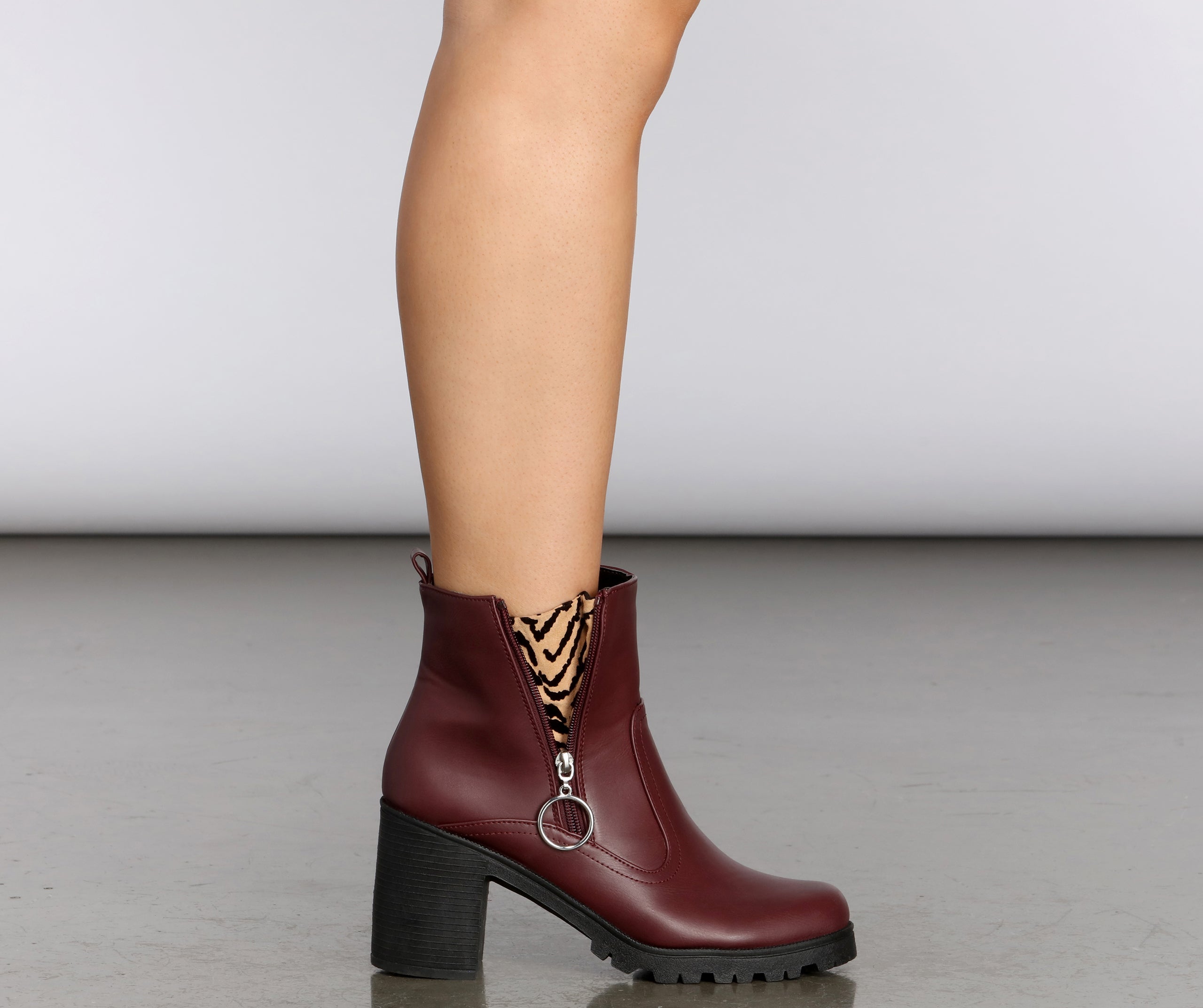 O-Ring Zipper Lug Boots