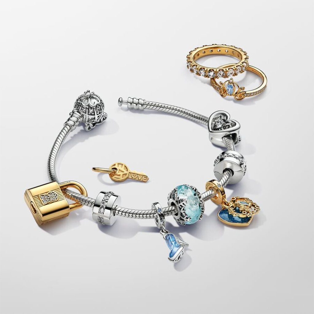 PANDORA  Disney Cinderella's Carriage & Heart Double Dangle Charm - 14k Gold-plated unique metal blend