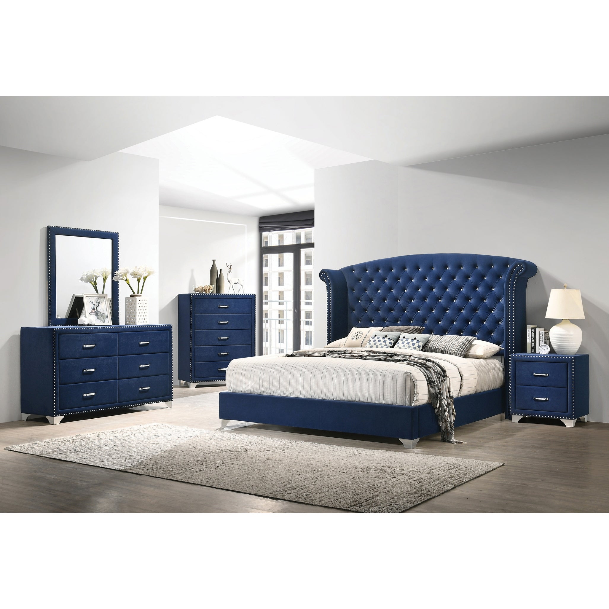 Chantel Tufted Velvet 5-piece Bedroom Set - - 33988046