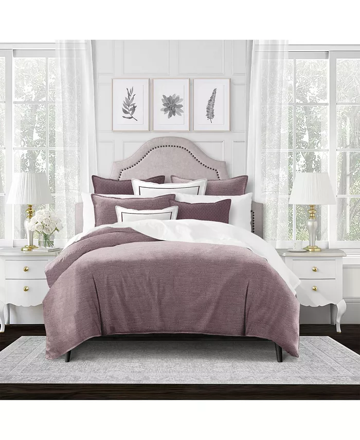 6ix Tailors Fine Linens Nuha Plum Super King Comforter and 2 Shams Set， Plus 2 Bonus Cushions