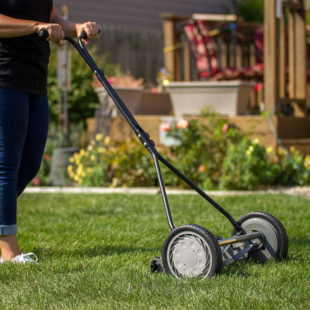 Great States Corporation 16 in 5Blade Manual Walk Behind Reel Lawn Mower