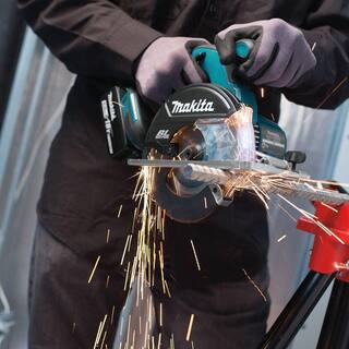 Makita 18V LXT Lithium-Ion Brushless 5-78 in. Cordless Metal Cutting Saw (Tool-Only) XSC02Z