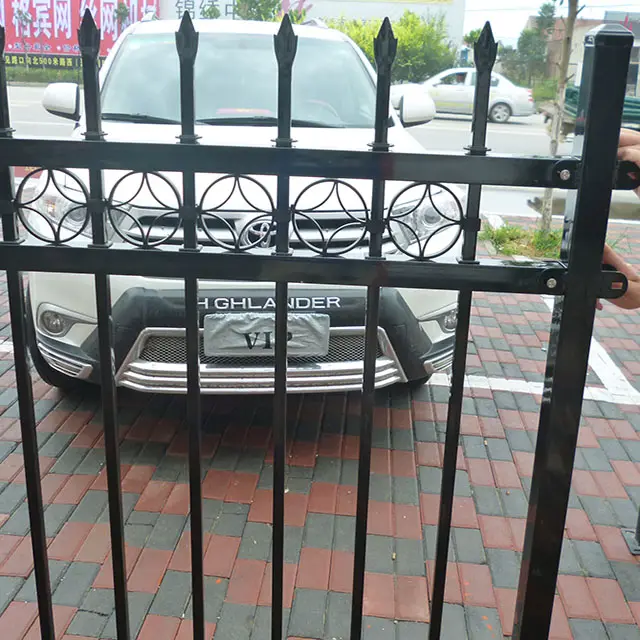 Professional Manufacturer Supply Decoration Powder Coated Wrought Iron Fence For Garden And Gate