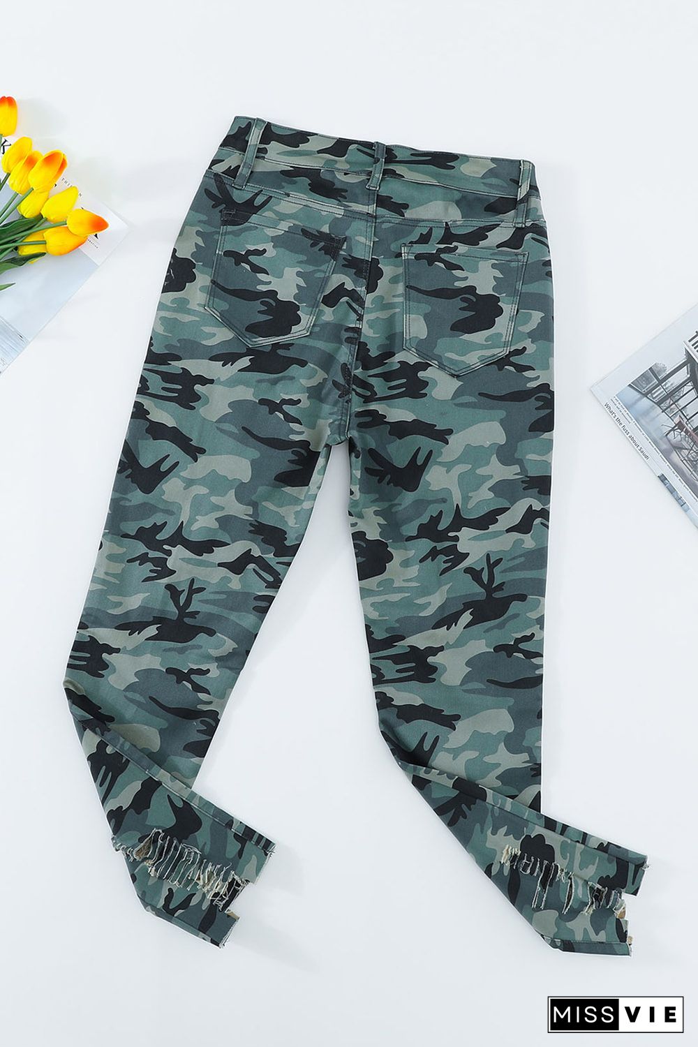 Green Camouflage Hollow out Skinny Jeans with Pocket