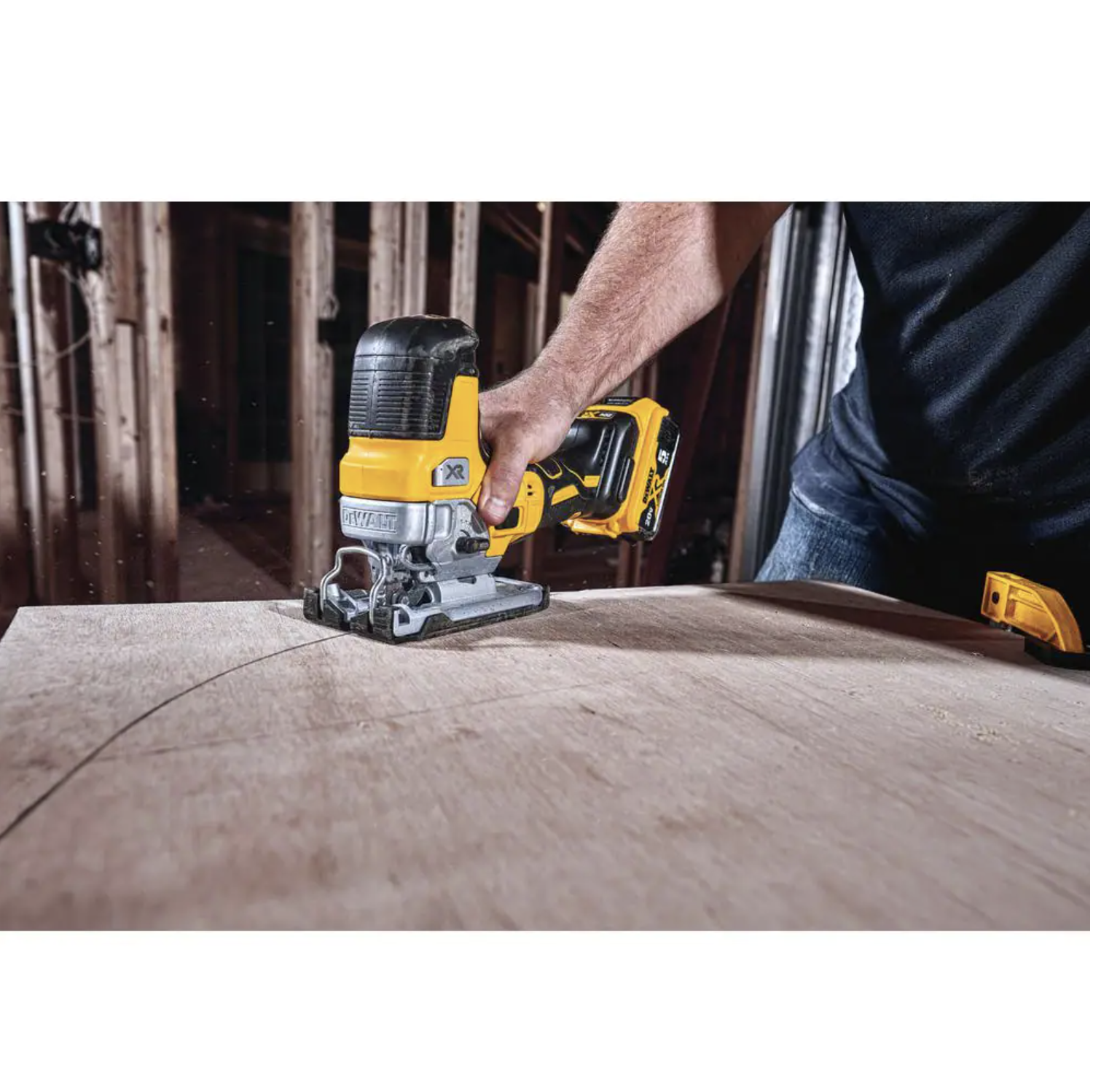 Dewalt 20-Volt MAX XR Cordless Barrel Grip Jigsaw (Tool-Only)