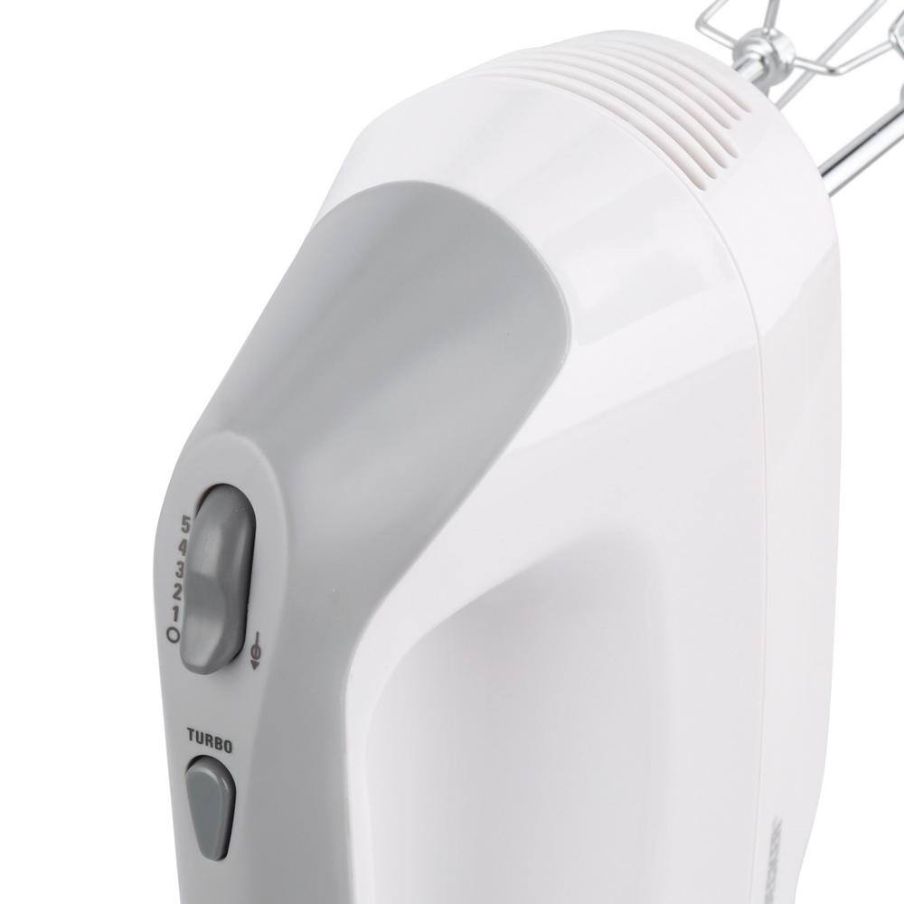 BLACK+DECKER 5-Speed White Hand Mixer MX1500W