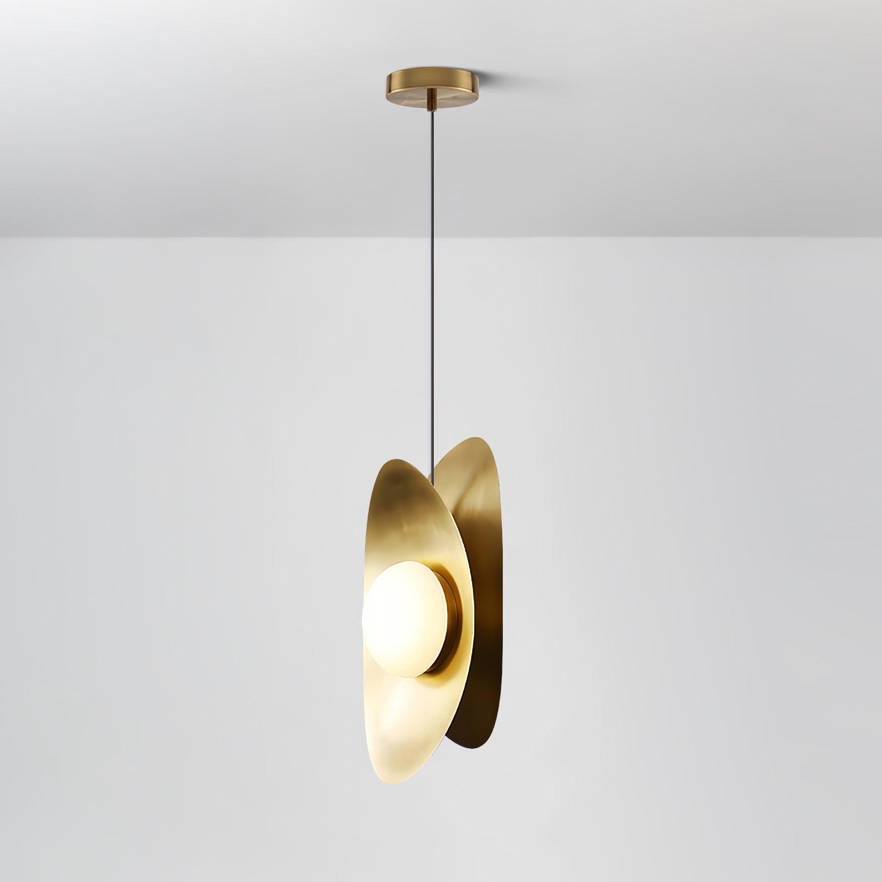 Golden Petal Pendant Lamp