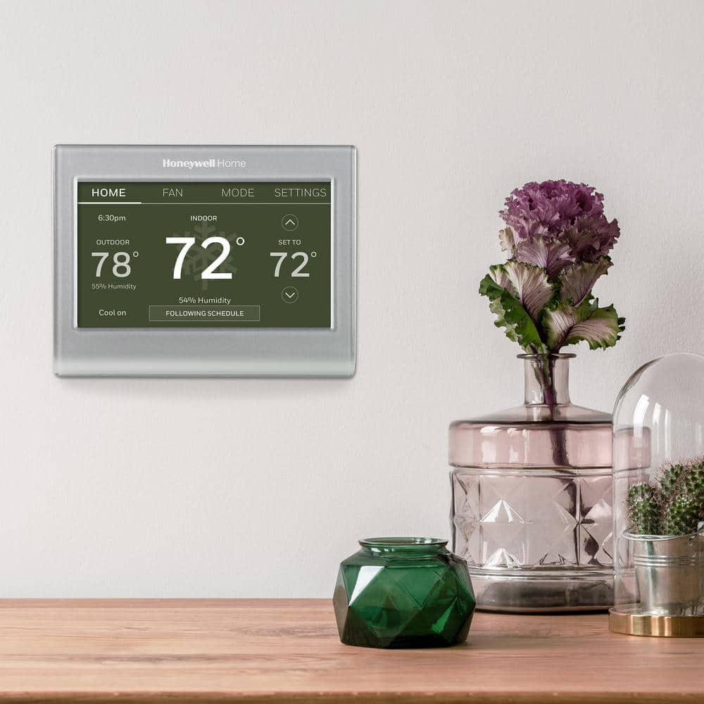 Honeywell Home WiFi Smart Color 7Day Programmable Smart Thermostat with ColorChanging Touchscreen Display