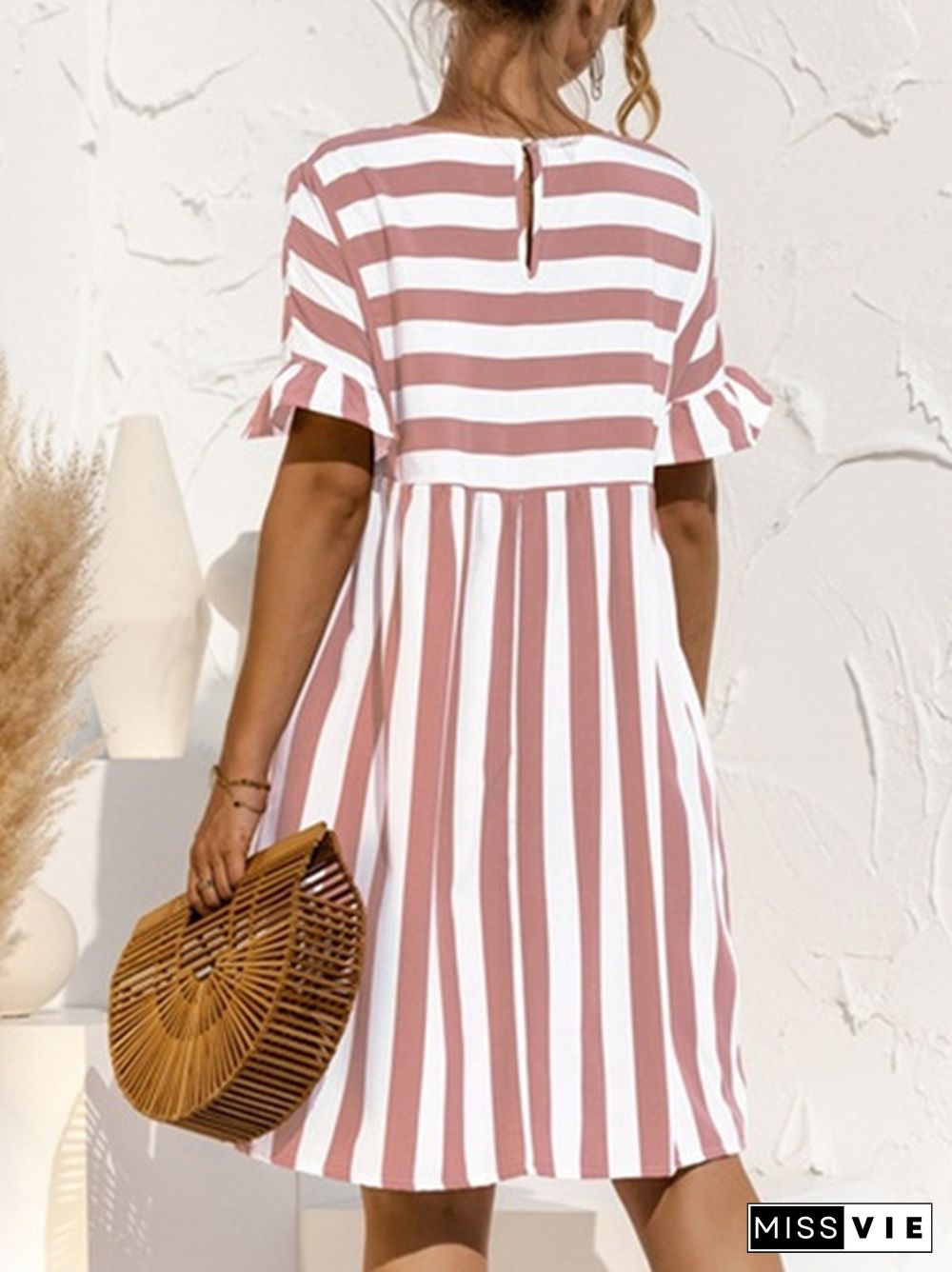 Summer Women's Fashion Flouncing Short Sleeved Casual Loose Dresses Round Neck Pocket Stripe Patchwork Beach Dresses