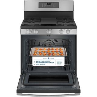 GE 30 in. 5.0 cu. ft. Gas Range with Self-Cleaning Convection Oven and Air Fry in Stainless Steel JGB735SPSS