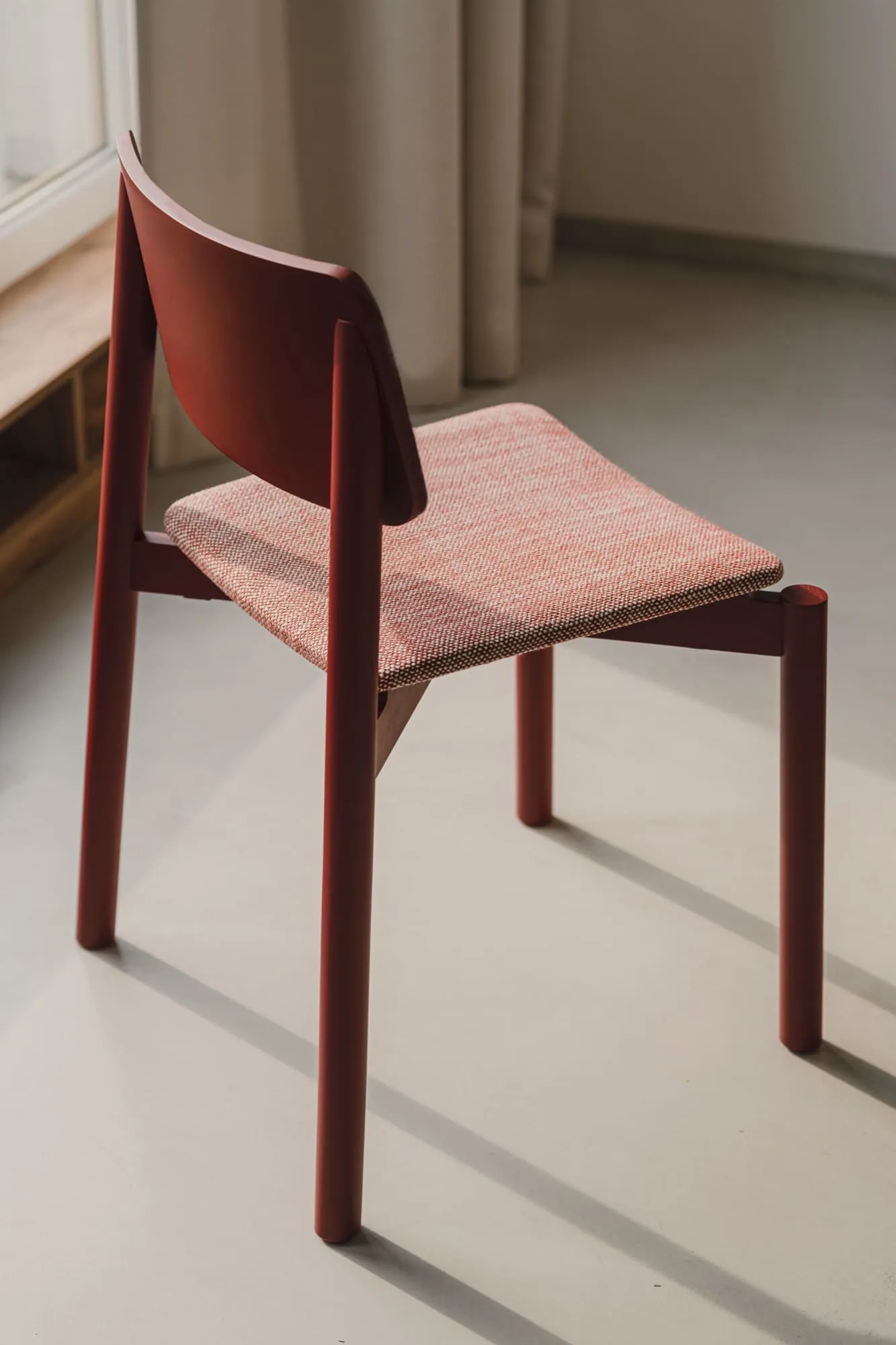 Chestnut Red Chair – Elegant Comfort with a Warm, Inviting Hue