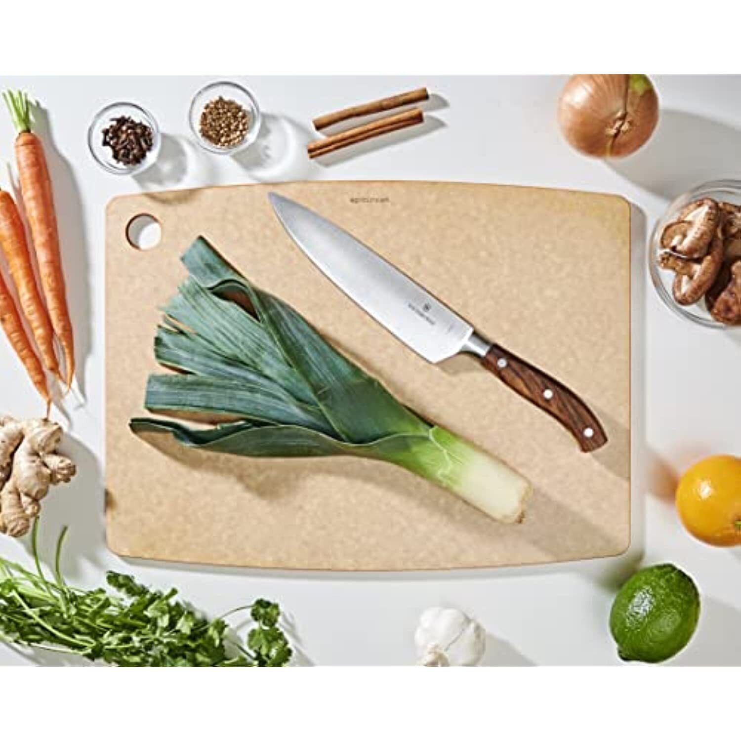 Epicurean Kitchen Series Cutting Board， 8-Inch 6-Inch， Natural