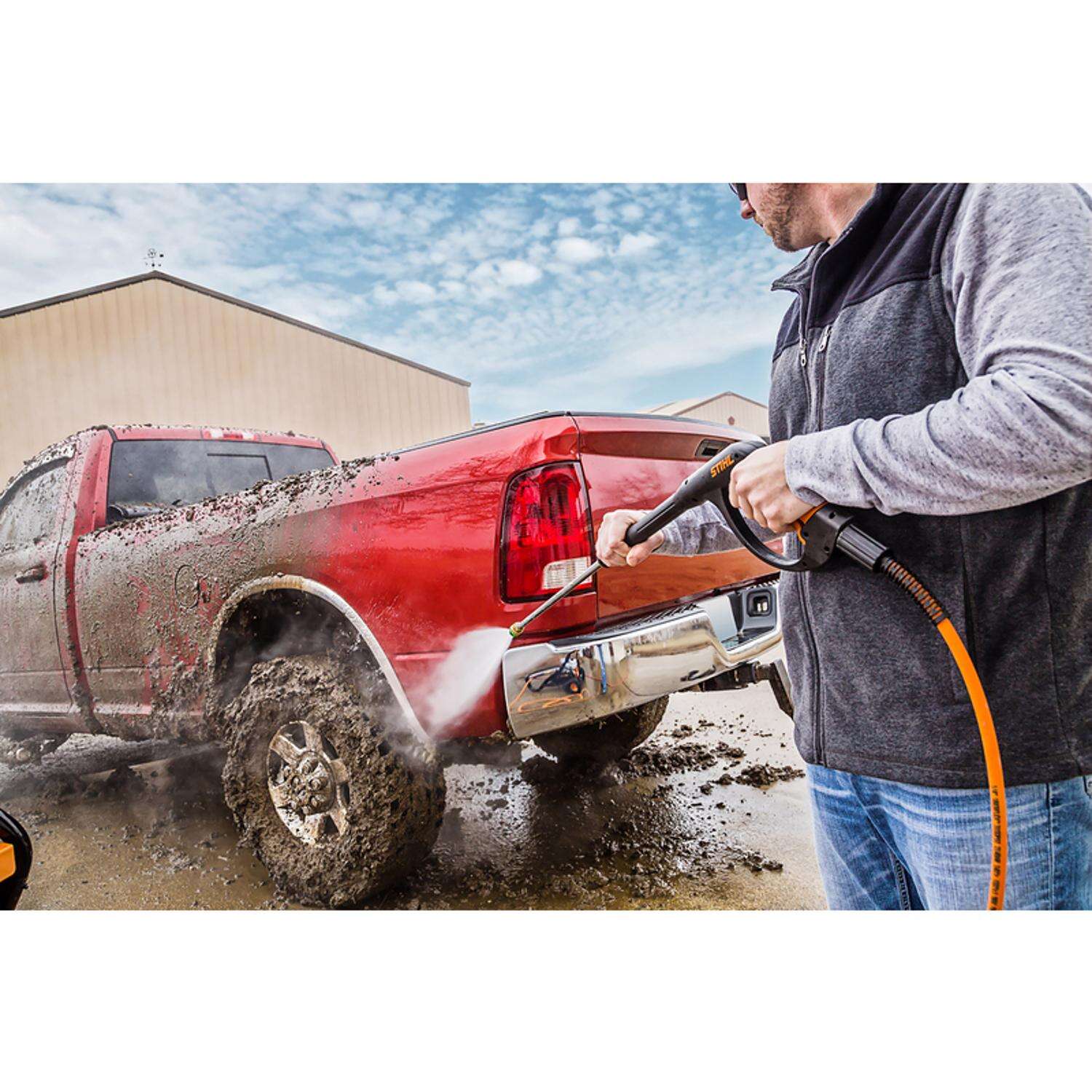 STIHL Dirt Boss RB 400 2700 psi Gas 2.7 gpm Pressure Washer