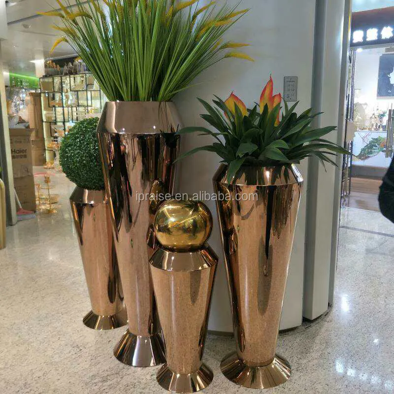 Outdoor garden supplies giant tree planter gold flower plant pot decorative flower vase for home decor