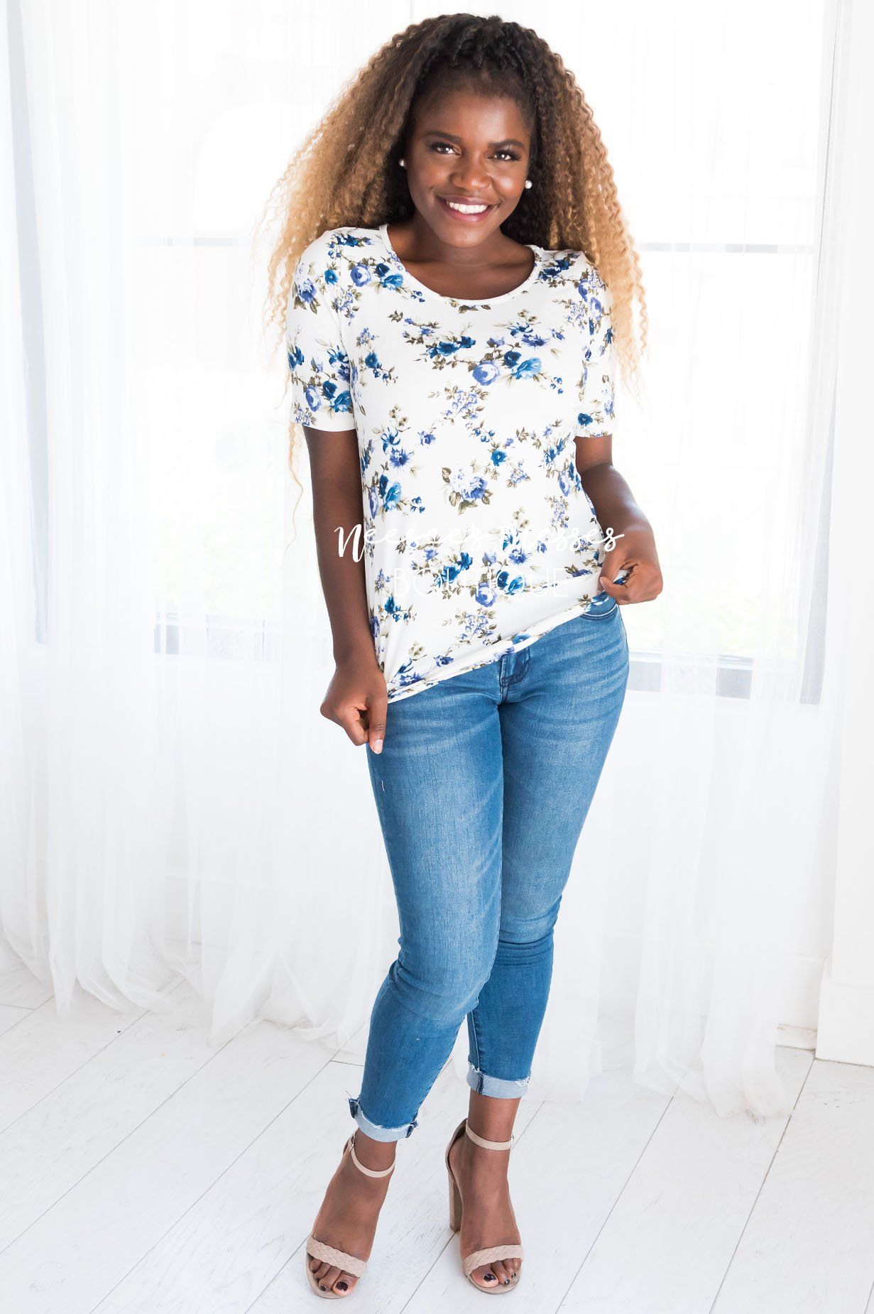 Floral Scoop Neck Tee