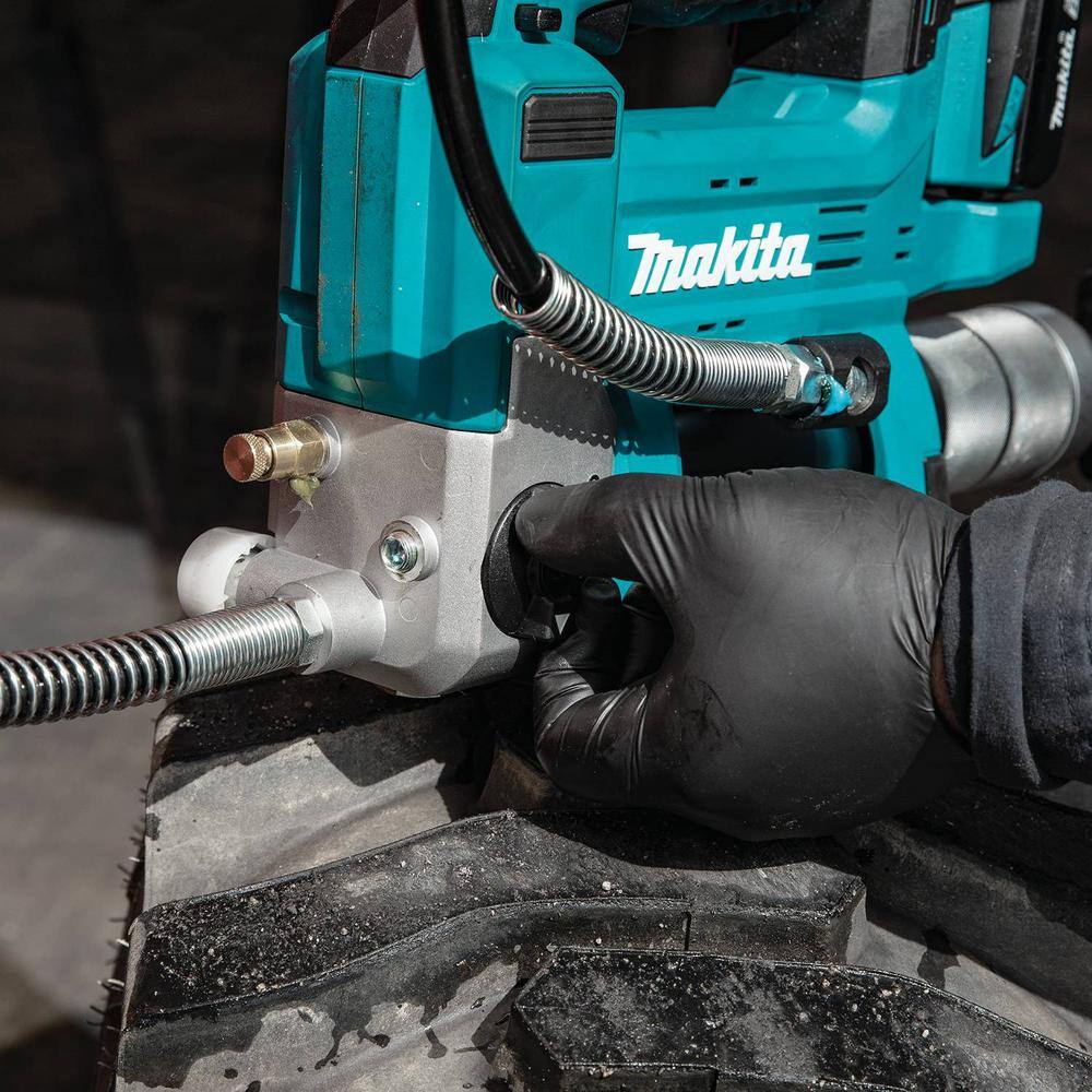 Makita 18V LXT Lithium-Ion Cordless Grease Gun Kit 3.0Ah XPG01S1