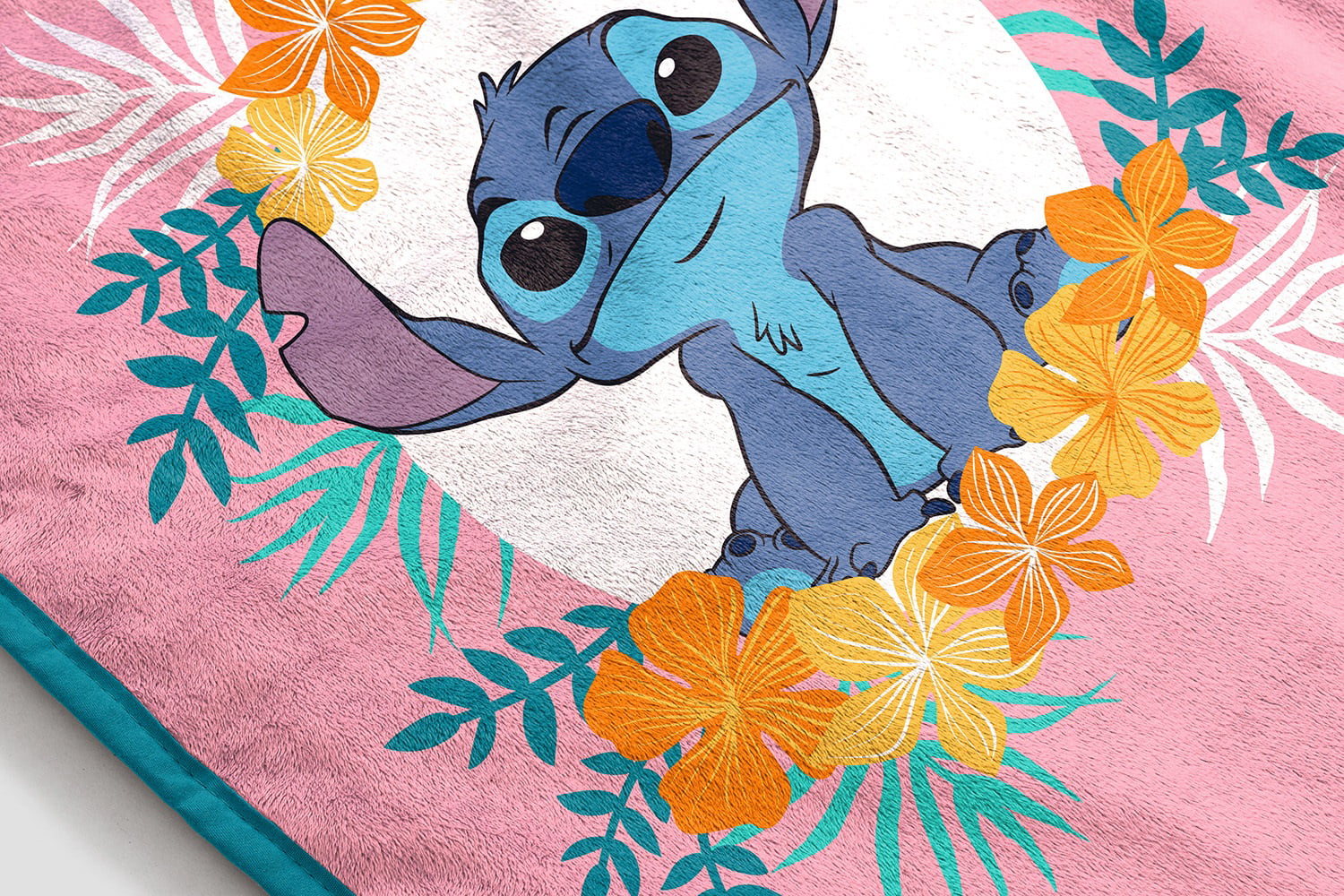 Lilo and Stitch Tropical Floral Stitch Kids Blanket， 62 x 90， Microfiber， Pink， Disney