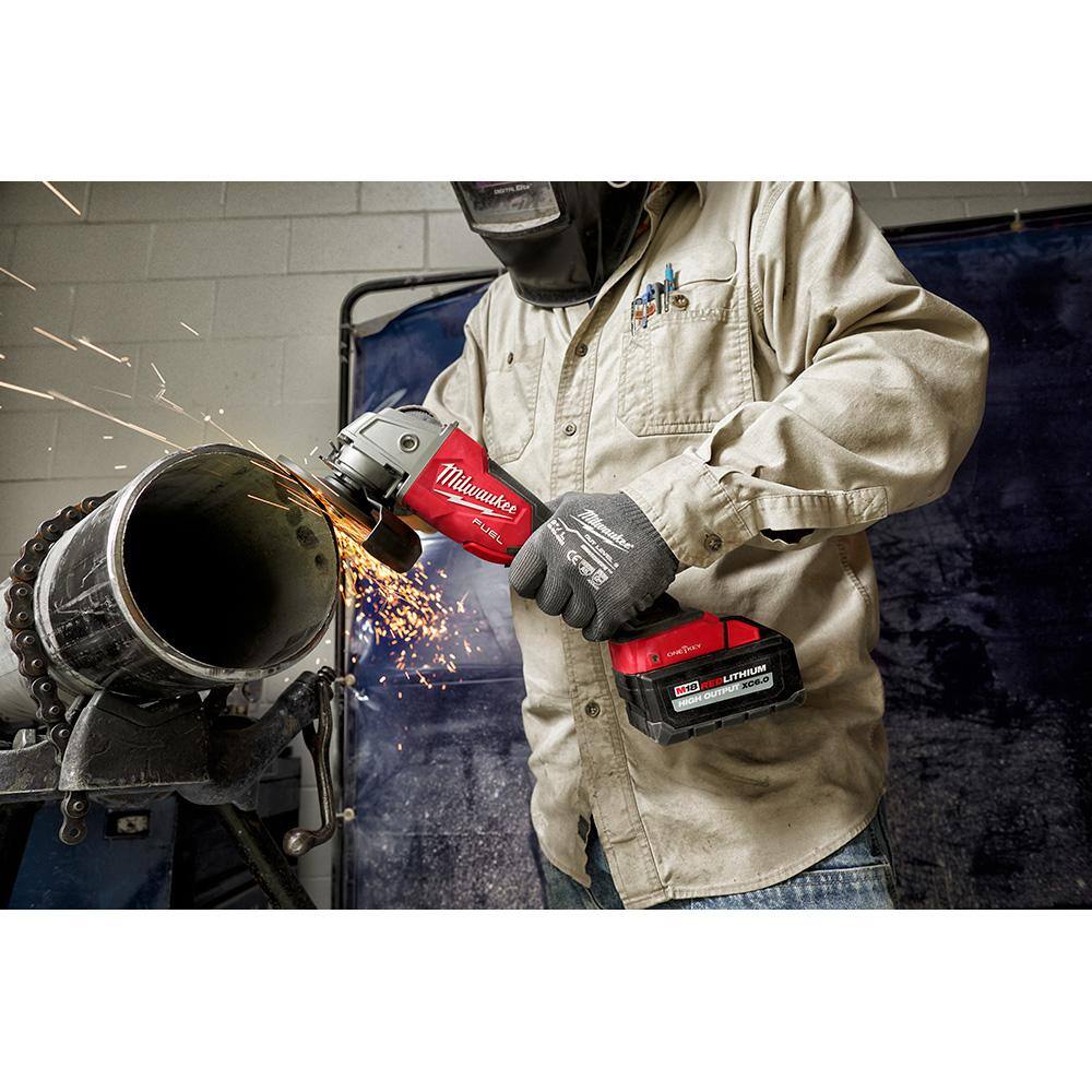 MW M18 FUEL 18V Lithium-Ion Brushless Cordless 4-12 in.5 in. Braking Grinder With Paddle Switch (Tool-Only) 2882-20