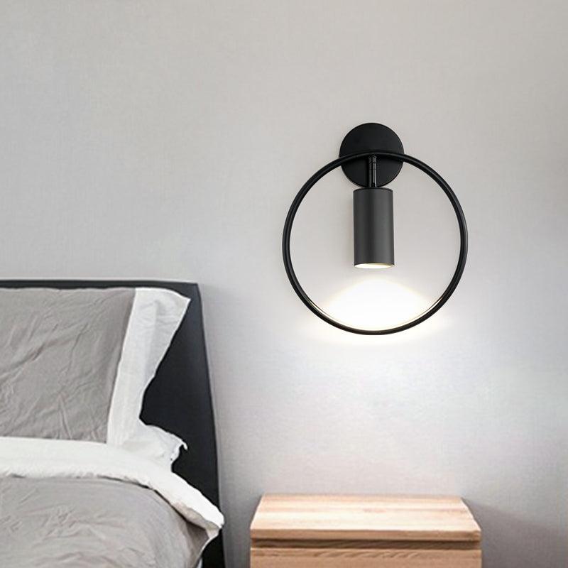 Revolta Wall Lamp