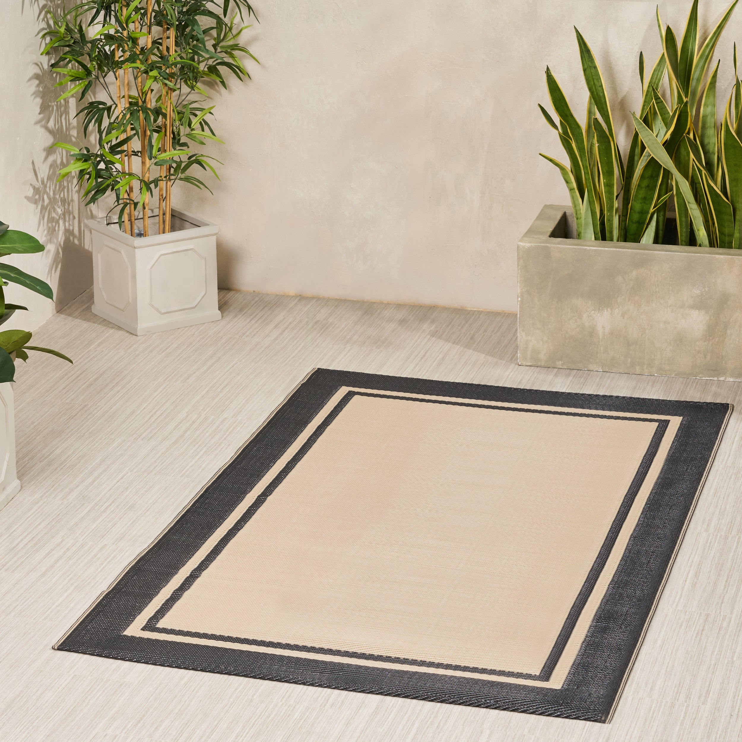 Adesire Outdoor Modern Scatter Rug