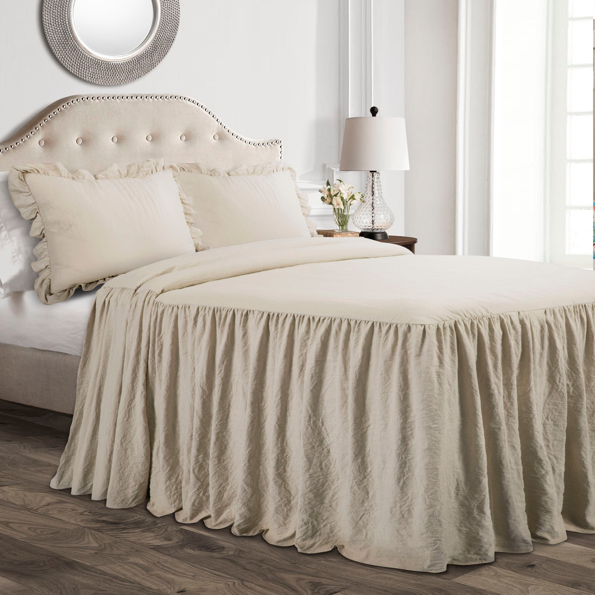 Ruffle Skirt Bedspread Set