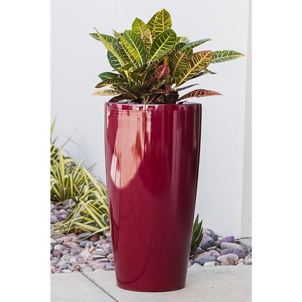 XBRAND 30 in. Tall Red Plastic Nested Self Watering Indoor/Outdoor Tall Round Planter Pot (Set of 2) PL3585RD