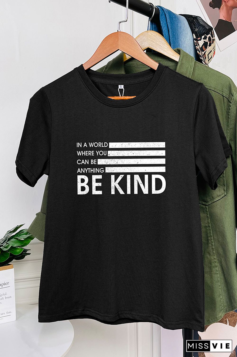 Be Kind Print Short Sleeve Graphic Tee Wholesale