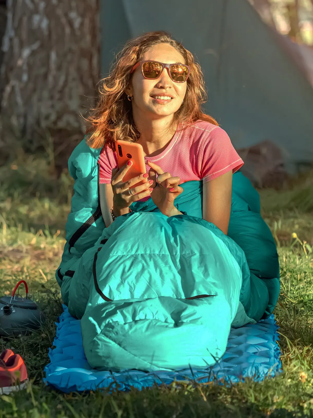 Camping Winter Sleeping Bag Mummy Style 4 Season Sleeping Bag Very Warm Goose Down Adults Cold Weather Sleeping Outdoor