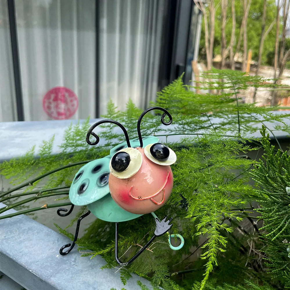 Cartoon Bug Decor Used for Ladybug Themed Birthday Party Supplies Outdoor Statue Metal Cyan Seven Star Ladybug Garden Decoration