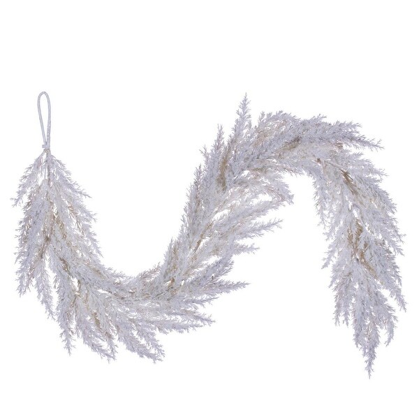 Vickerman 48 Ivory Artificial Pampas Grass Garland.