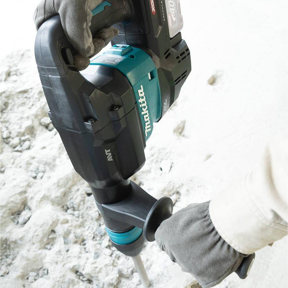 Makita 40V max XGT 19-12 in. Brushless Cordless 15 lbs. AVT Demolition Hammer AWS (Tool Only) GMH01Z