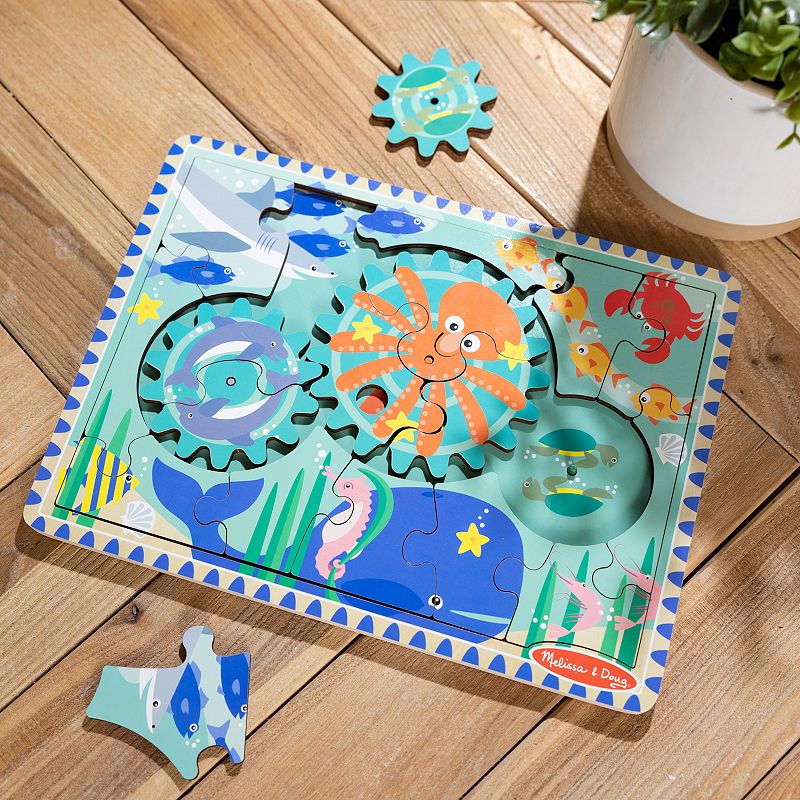 Melissa and Doug Wooden Underwater Jigsaw Spinning Gear Puzzle